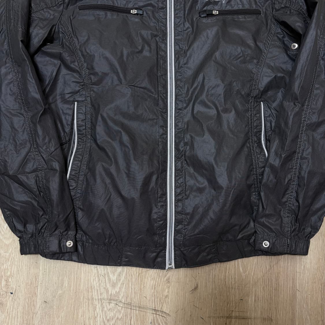 루이까스텔 남성 골프웨어 스윙 골프 바람막이 자켓 M/95  상품이미지4