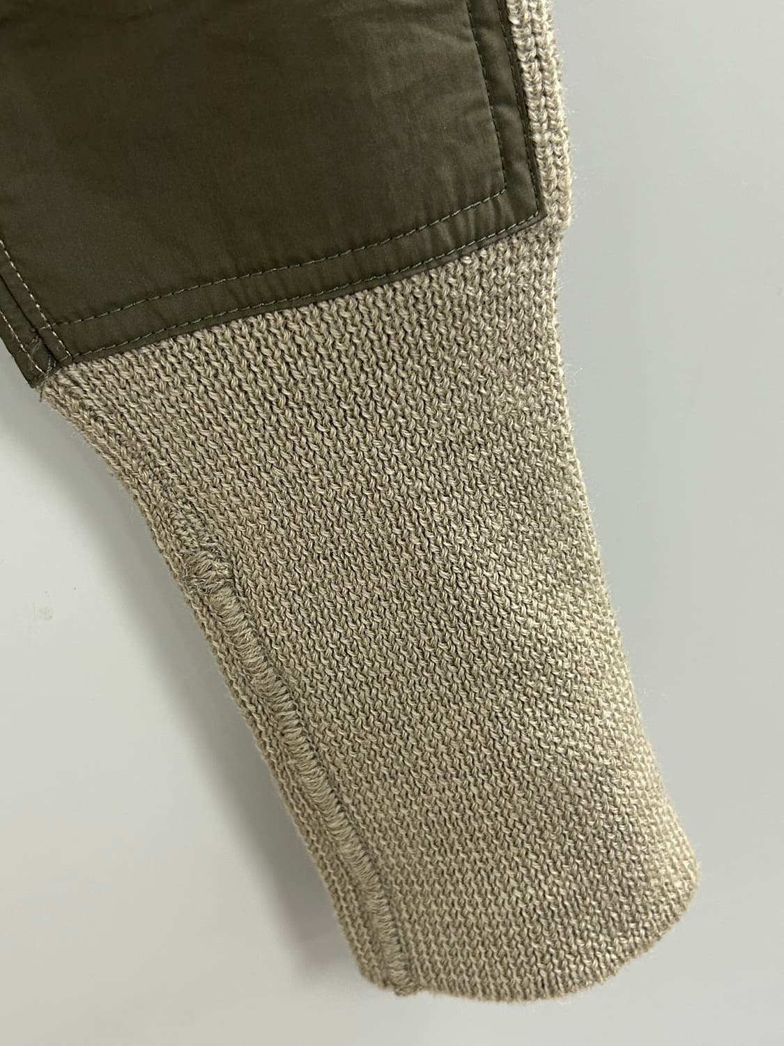 몽끌레어 하프 집업 울 니트 상품이미지6