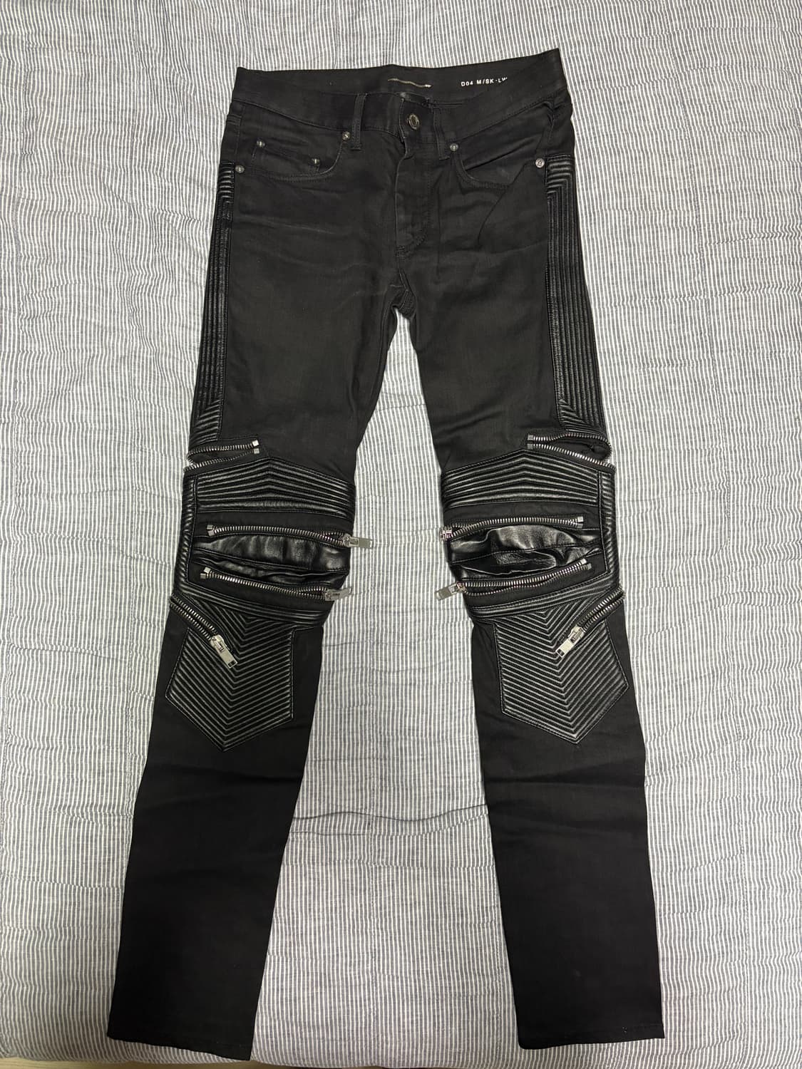 생로랑 15시즌 레더패널진 30사이즈 (실28사이즈) 상품이미지2