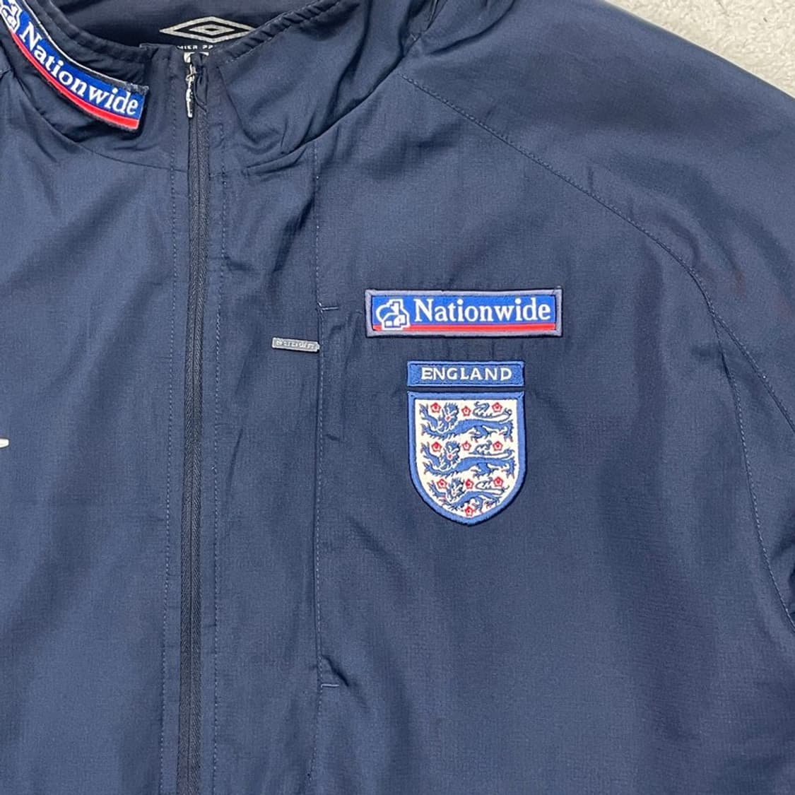 UMBRO 02-03 잉글랜드 프로트레이닝 스톰자켓 L 상품이미지2