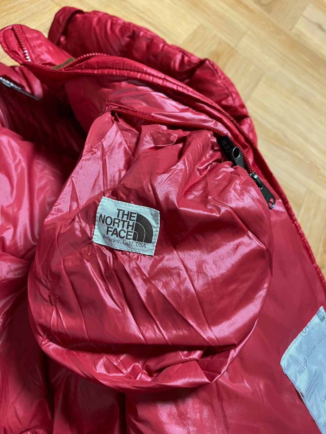 노스페이스 정품 눕시 700LTD 알파자켓 90 상품이미지7