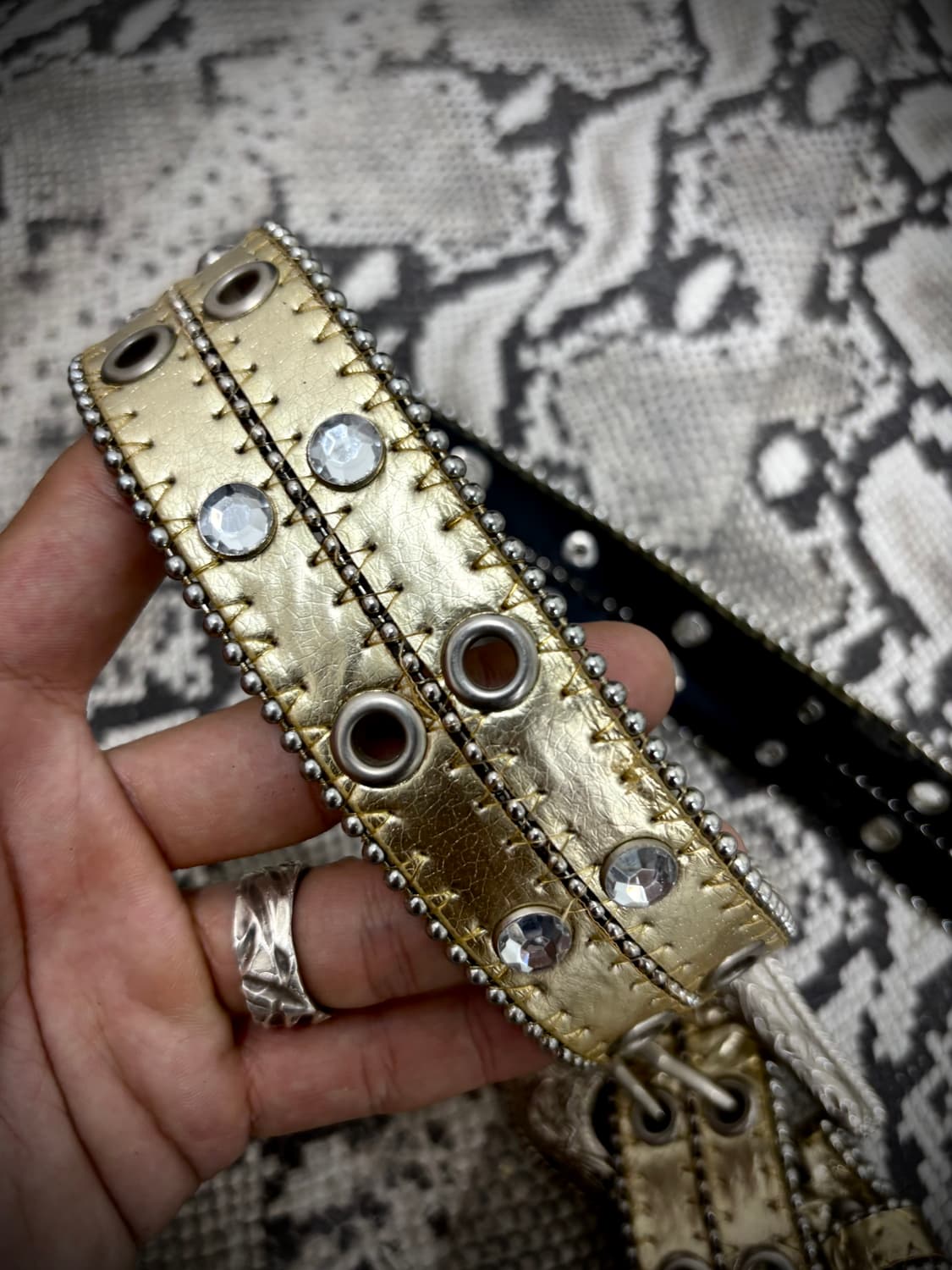 “Vintage” Pinterest Mood Gold 2Buckle Be 상품이미지6