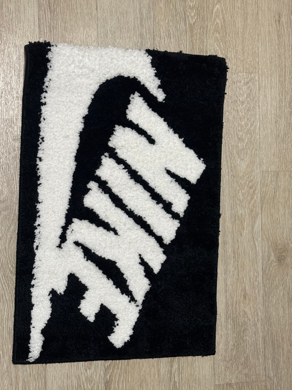 나이키 러그 새상품 상품이미지1