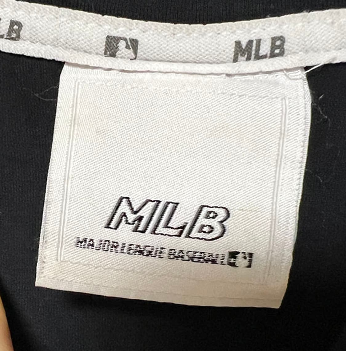 MLB 클래식 모노그램 전판패턴 오버핏 여자 반팔티 블랙 M 95 66 상품이미지4