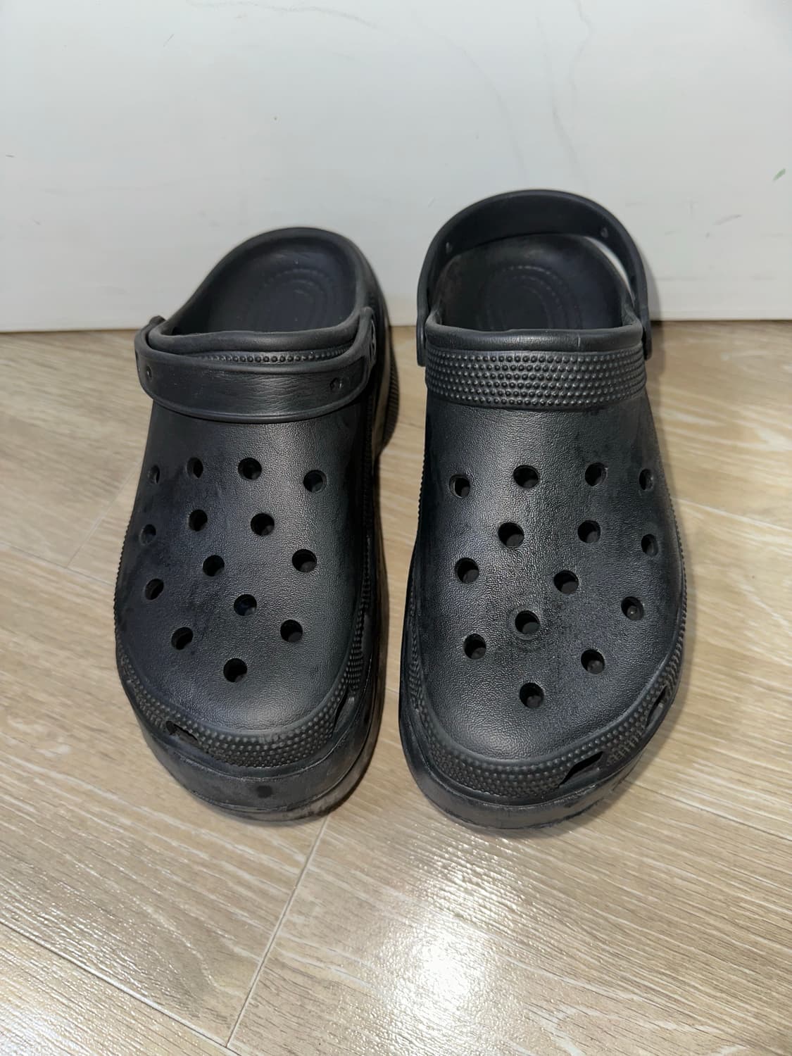 고스펑크 통굽 크록스 샌들 상품이미지1