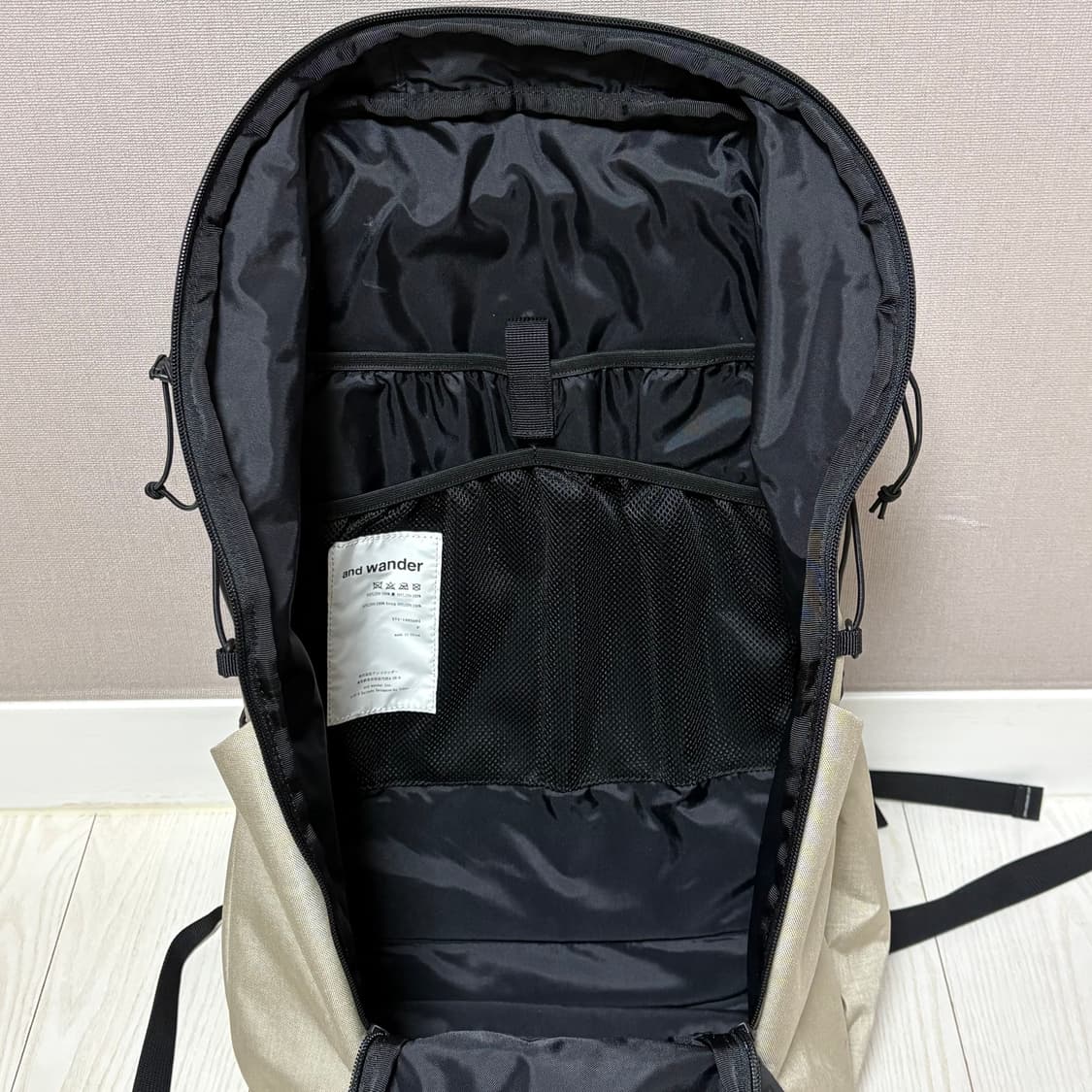 앤드원더 and wander 헤더 백팩 상품이미지3