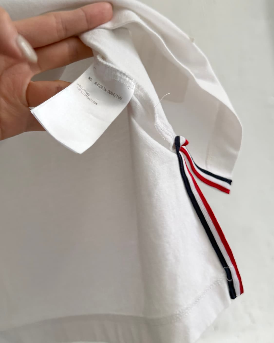 Thom Browne 톰브라운 티셔츠 화이트컬러 상품이미지5