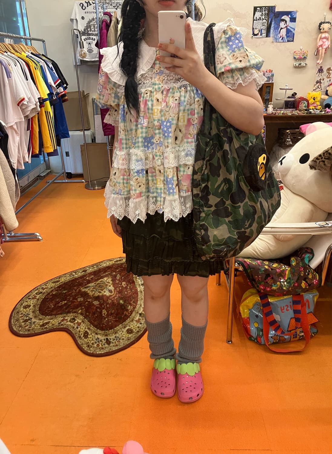 베이프 마일로 카모 숄더백 상품이미지3