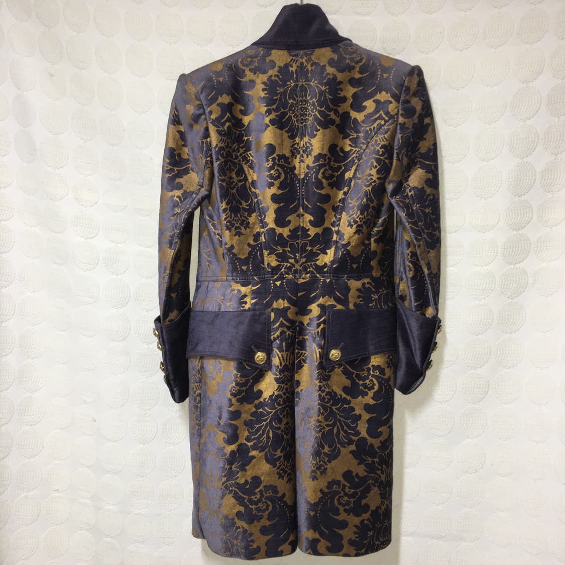 피에르 발망 바로크 자카드 벨벳 밀리터리 롱 자켓 상품이미지6