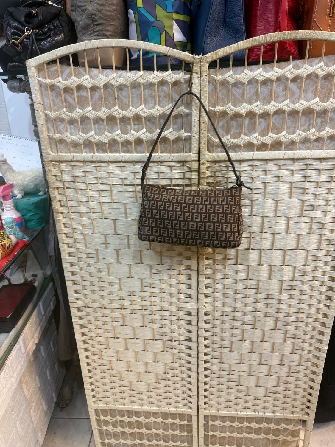 정품 펜디 주카 미니 쇼퍼백 팝니다 상품이미지1