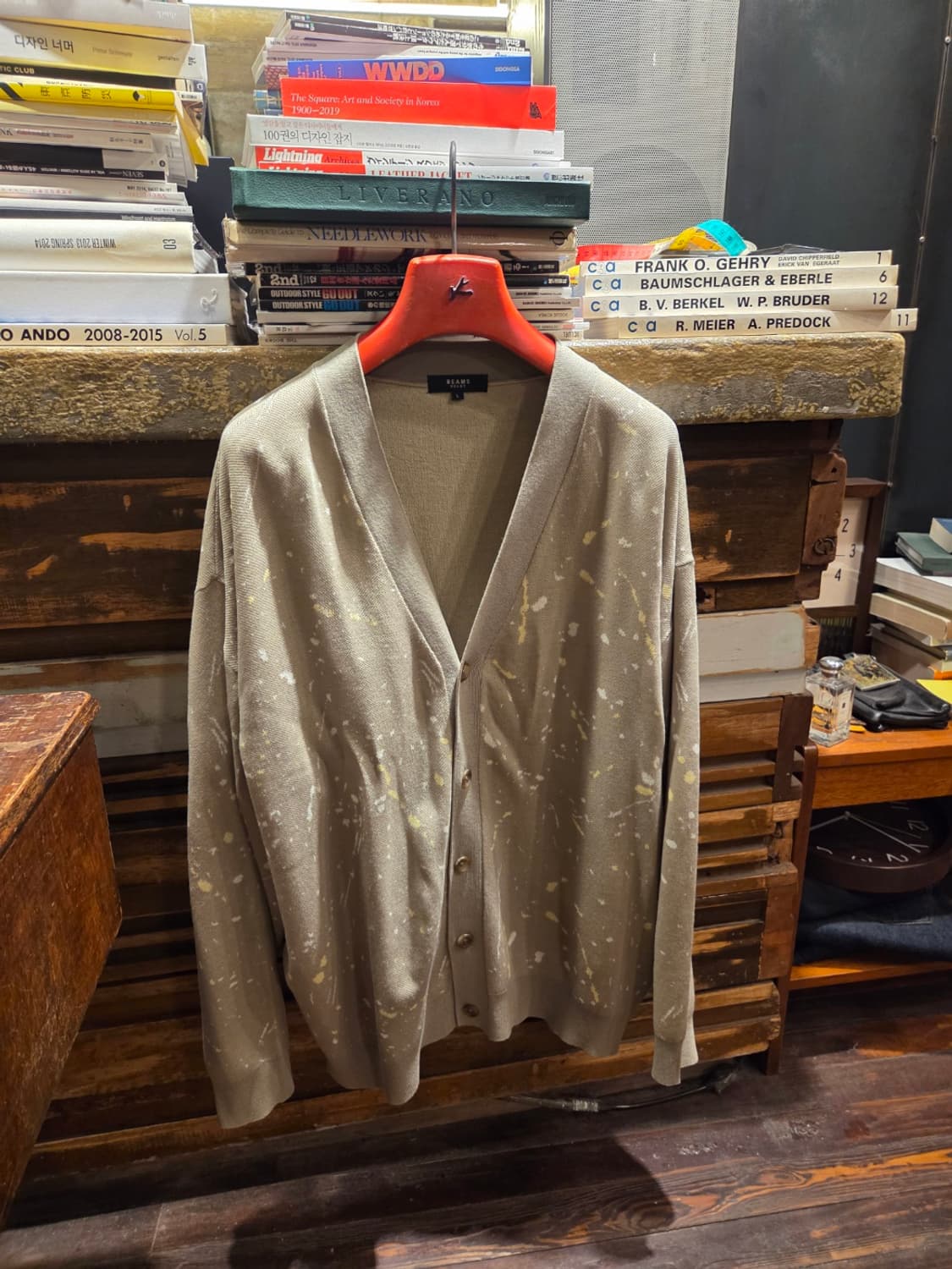 빔스 페인팅 가디건 상품이미지2