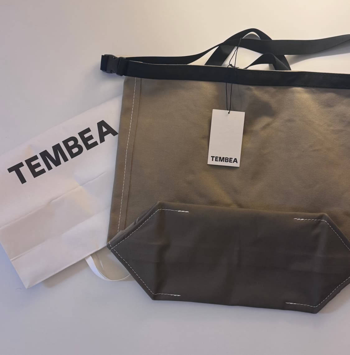 템베아 롤 톱 토트백 ROLL TOP TOTE 상품이미지3