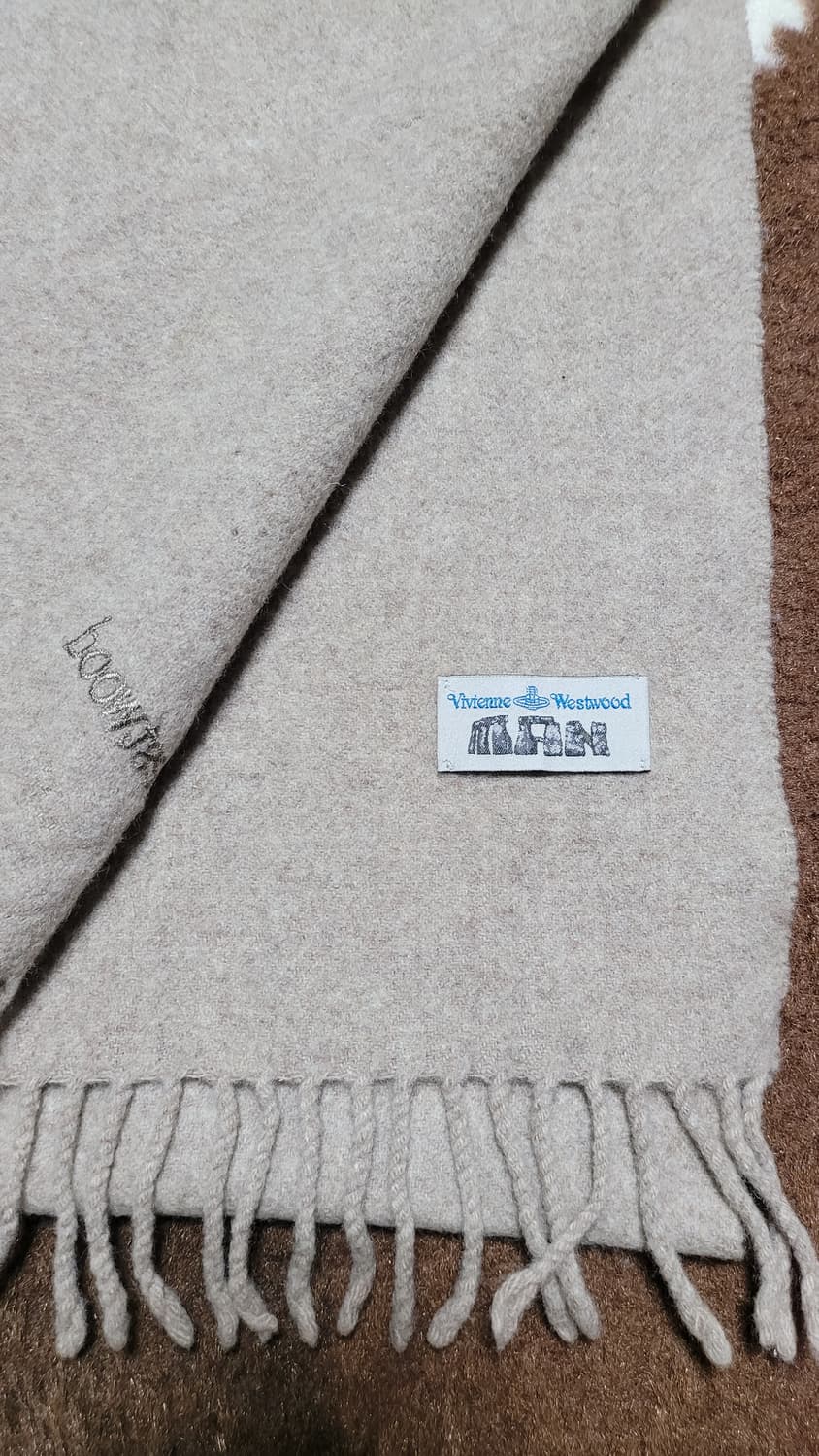 비비안 웨스트우드 남녀공용 머플러 상품이미지4