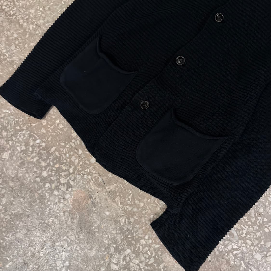 케피탈 블랙가디건  상품이미지3