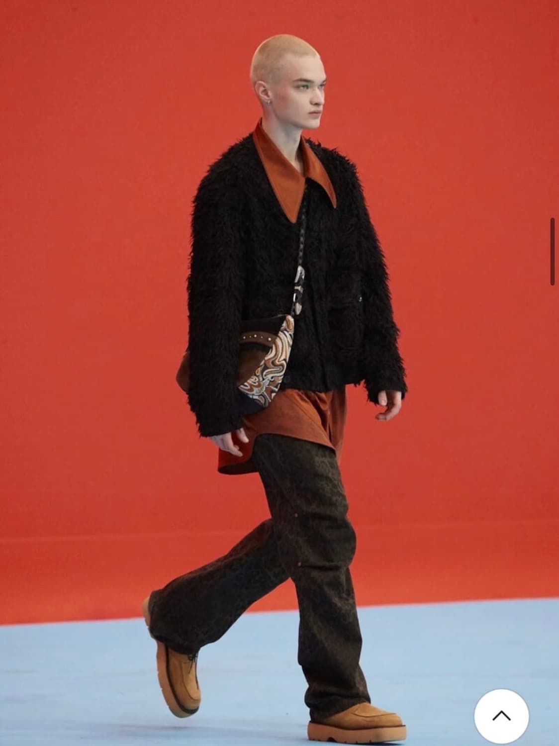 앤더슨벨 빅카라 커브드 롱 셔츠 S 상품이미지4