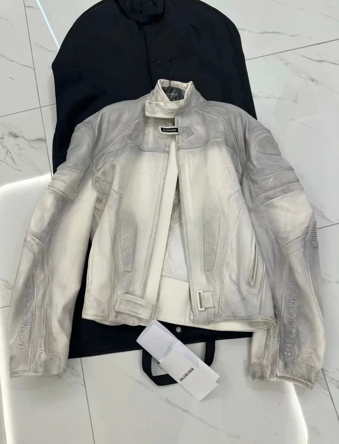 [1]발렌시아가 화이트 레더 바이커 자켓 상품이미지7