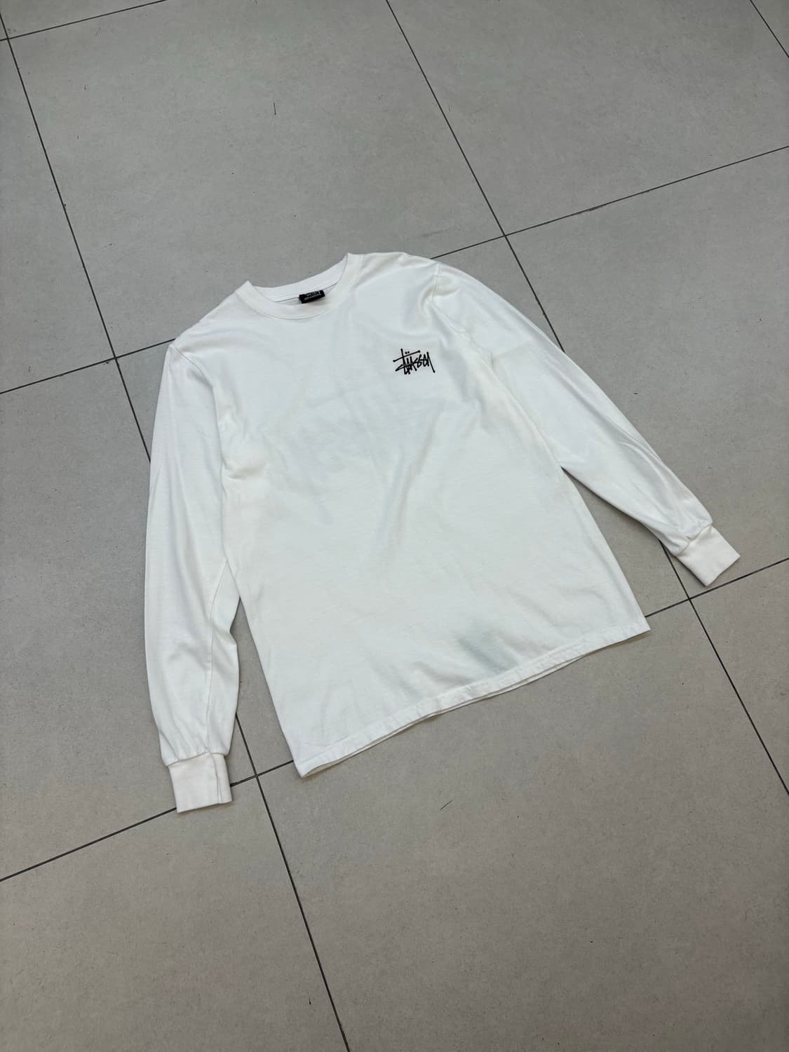 스투시 화이트 롱슬리브 상품이미지4