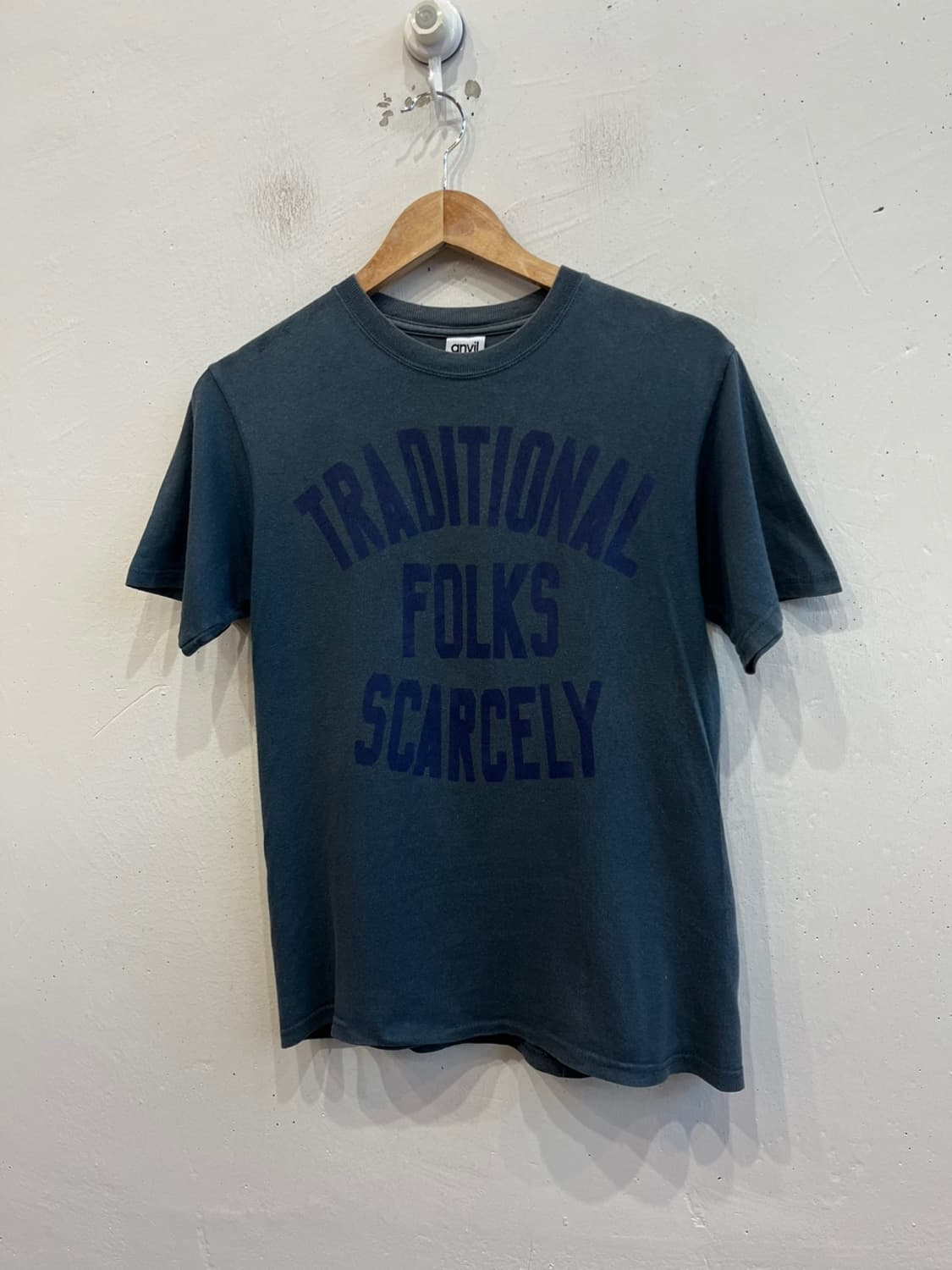 TRADITIONAL FOLKS SCARCELY MADE IN USA 상품이미지1