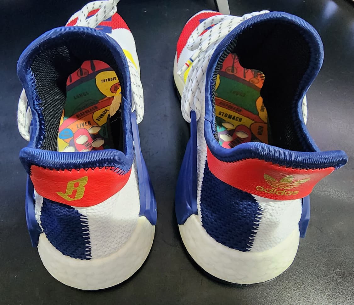 [255] 아디다스 X BBC X 퍼렐 윌리엄스 Hu NMD 상품이미지10