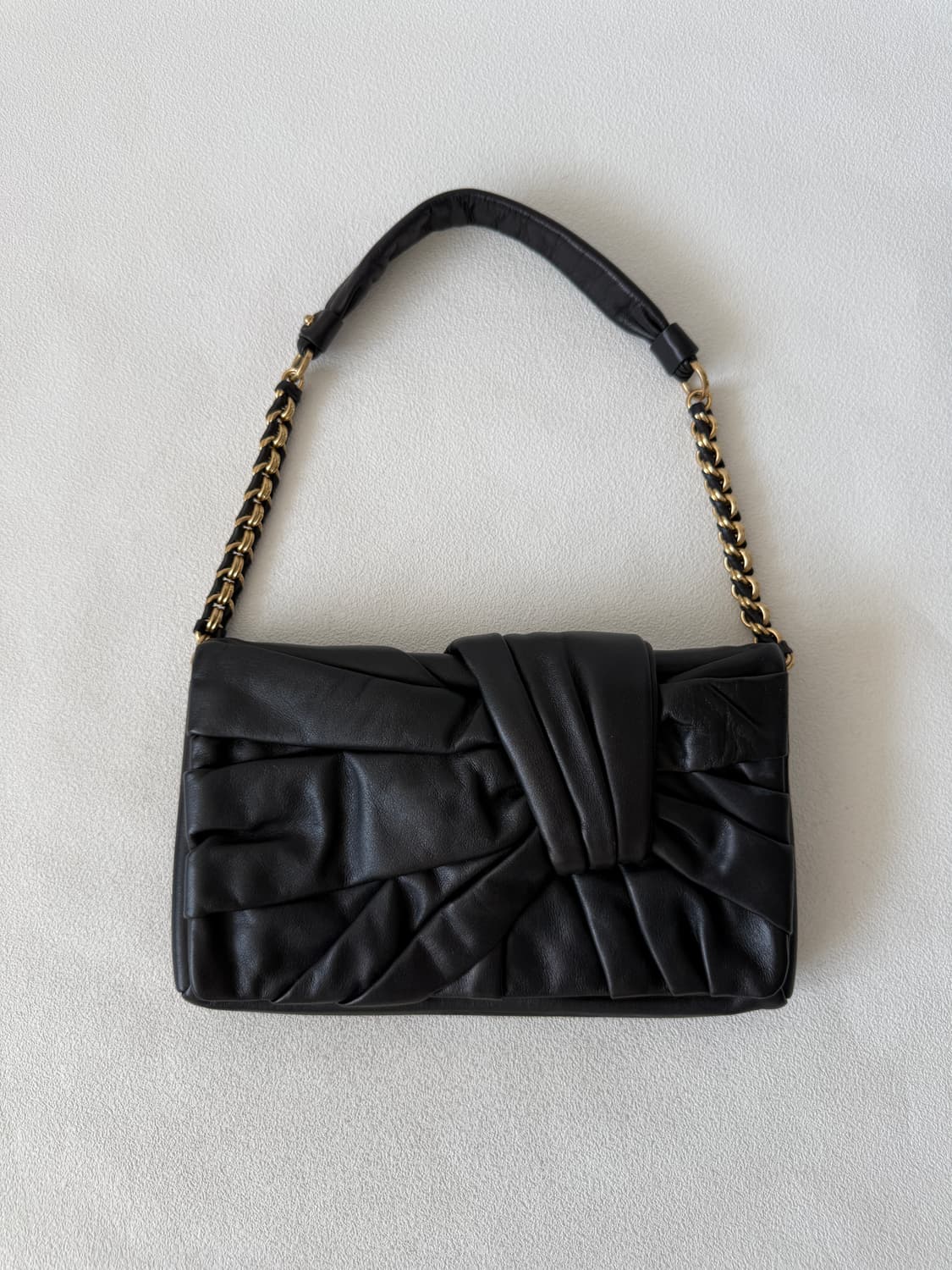 니나리치(NINA RICCI) 레더 체인 숄더백 상품이미지2