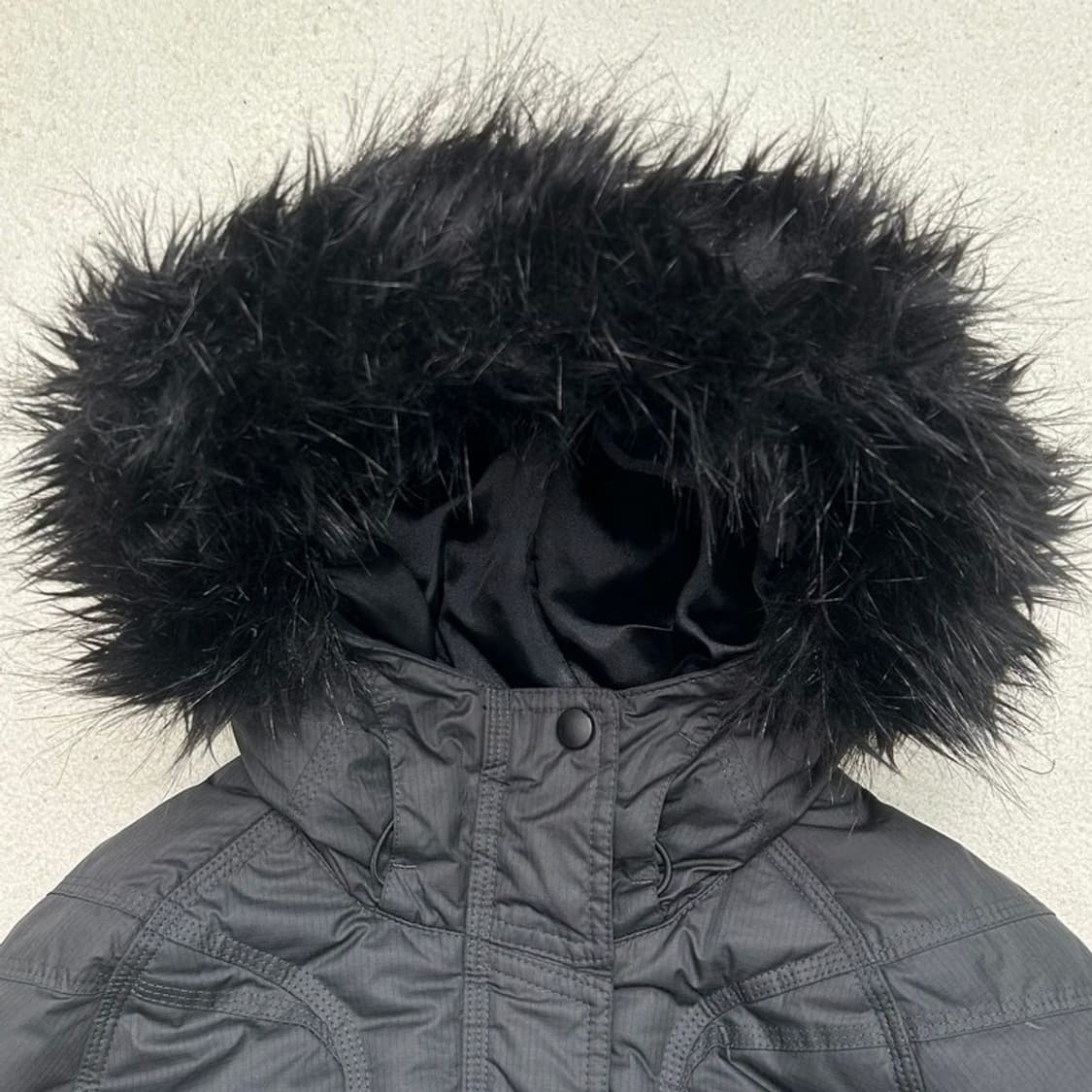 나이키 여성용 후드 퍼  덕다운 패딩 S 상품이미지4