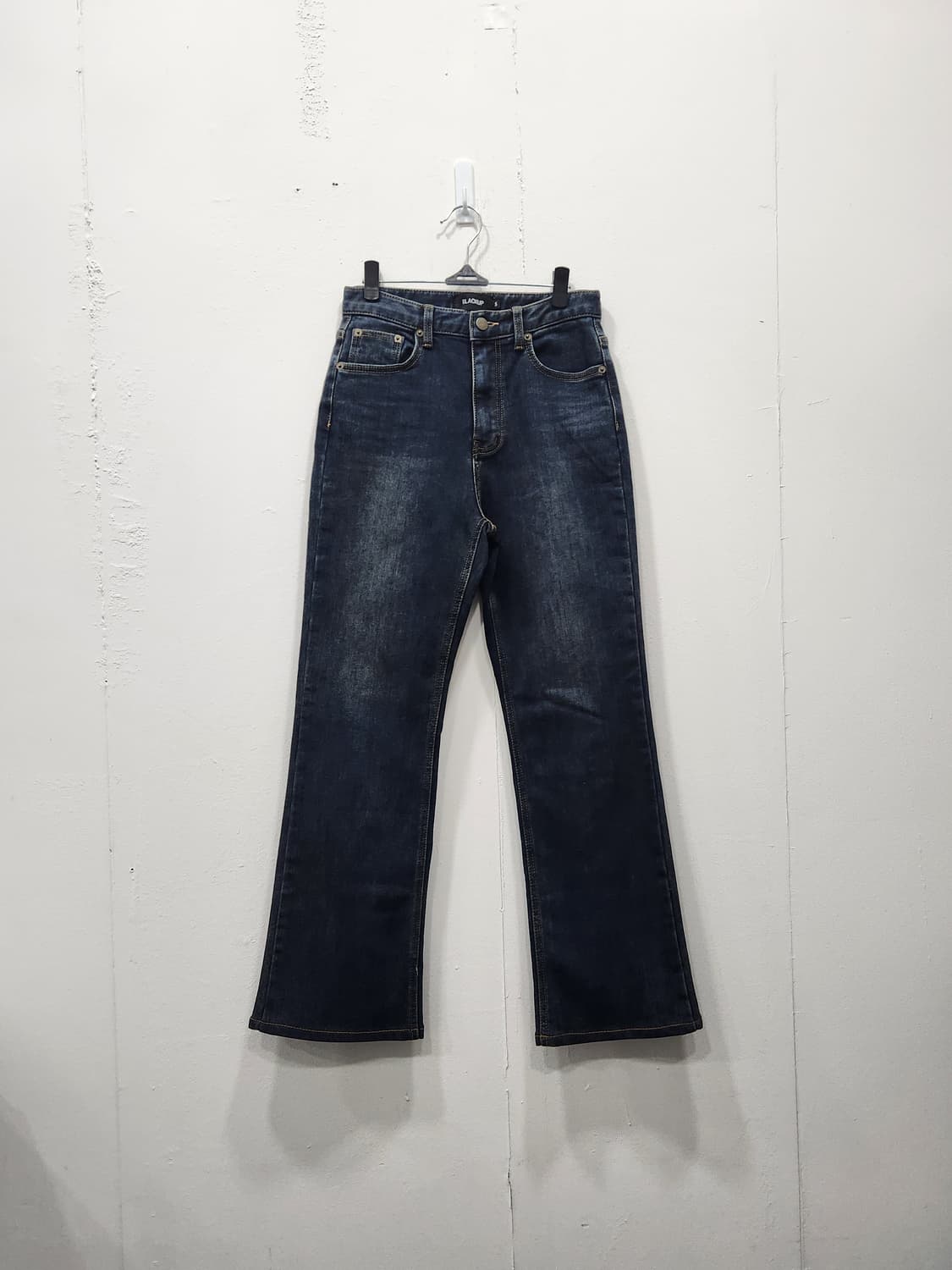 블랙업 안감기모 데님 부츠컷 청바지 여성 S사이즈 상품이미지1