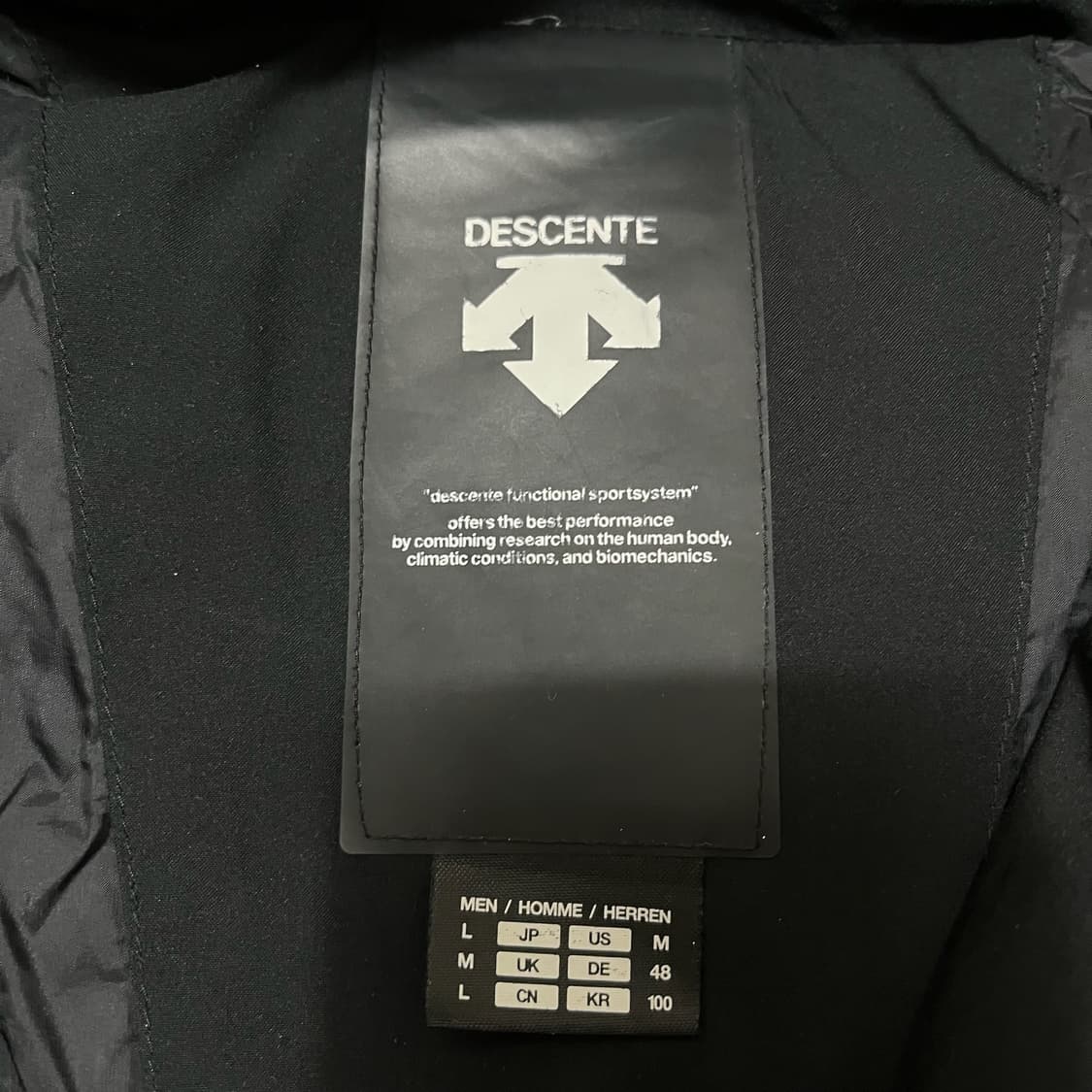 데상트 남성 와펜 덕다운 푸퍼 패딩 L/100  상품이미지6