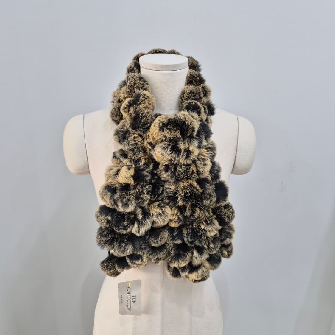 프리미엄 렉스 토끼털  폼폼 롱머플러 상품이미지2