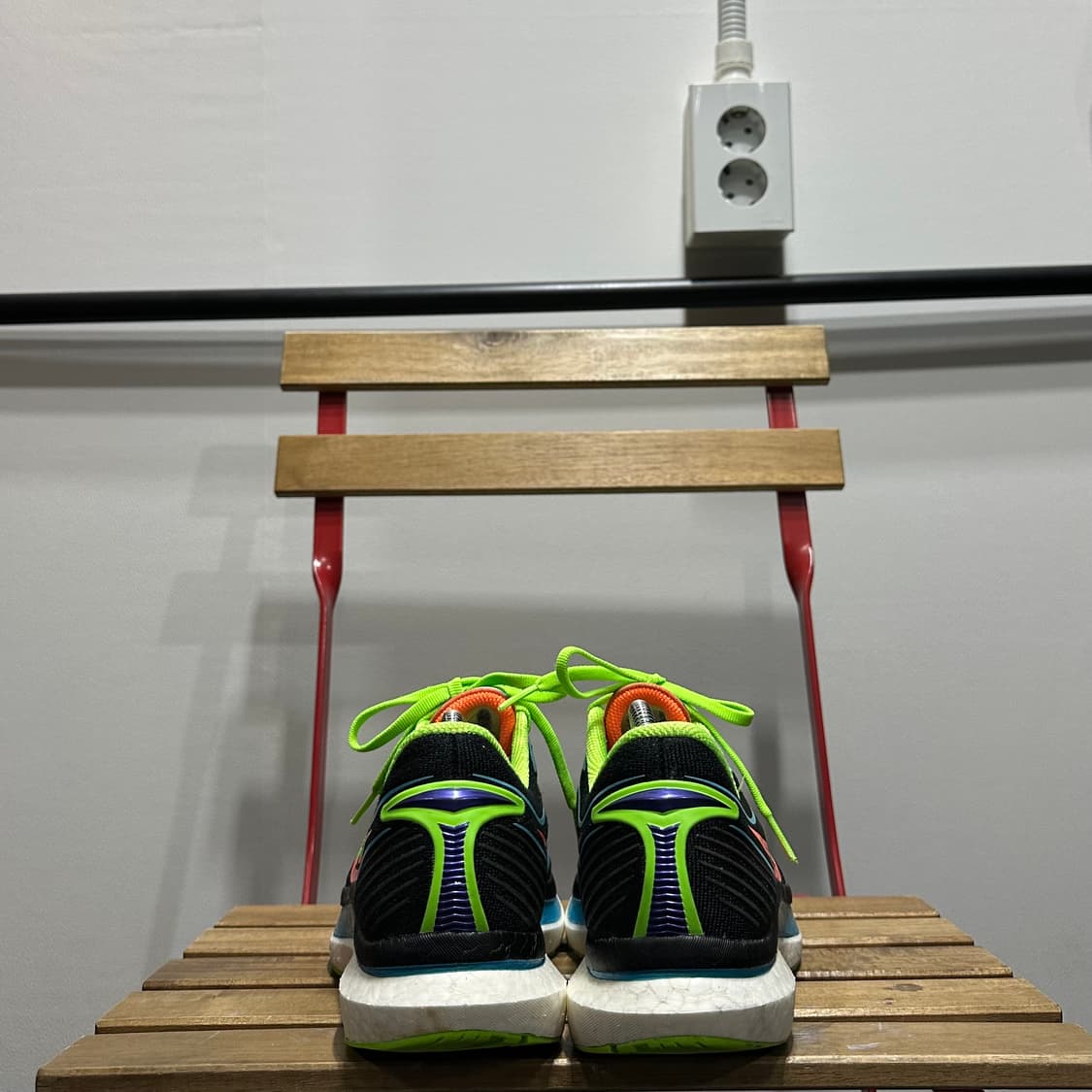 UK8 270) 써코니 런닝화 남성 남자 러닝화 엔돌핀 스피드 상품이미지4