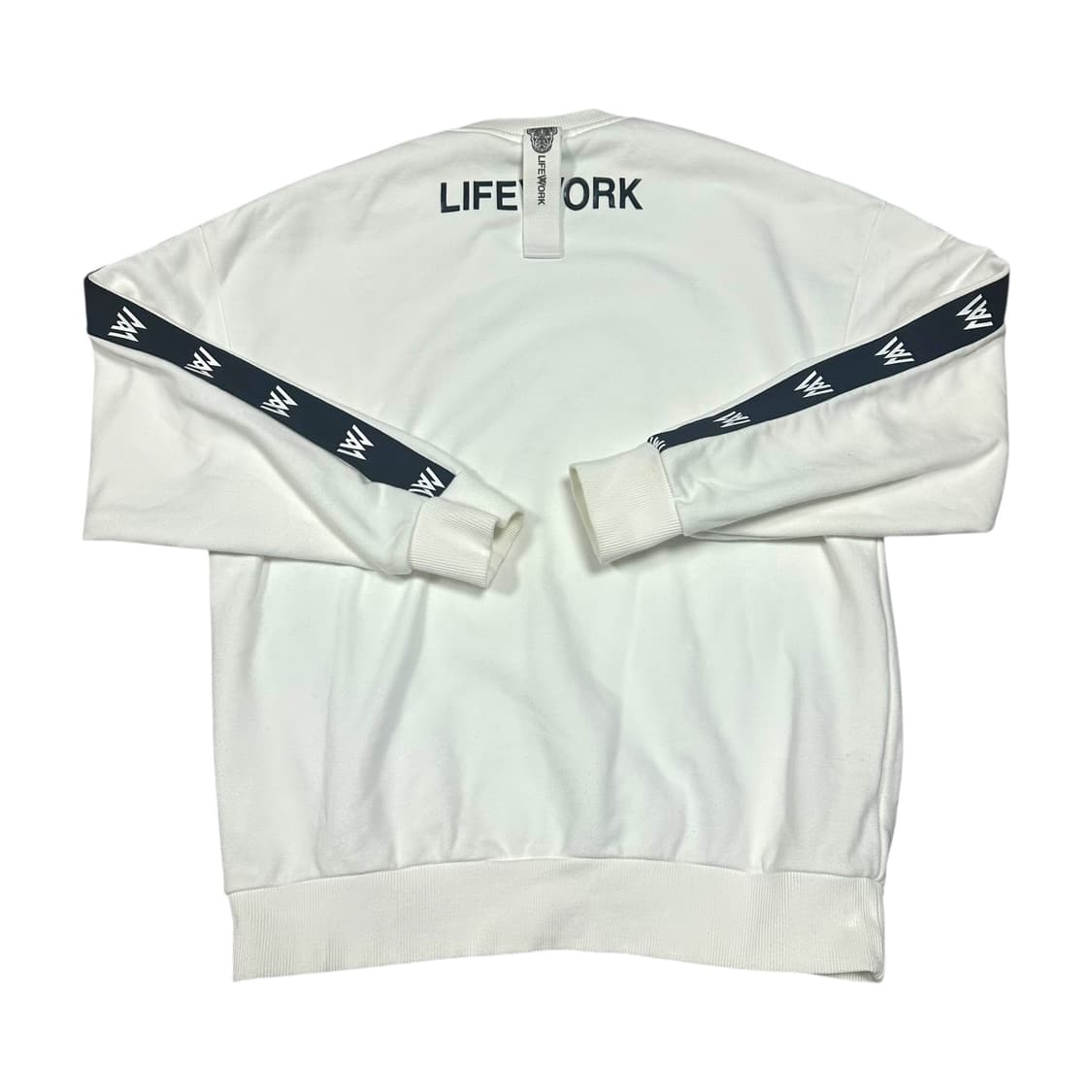 ✨ (바배) 라이프워크 빅로고 화이트 맨투맨  상품이미지2