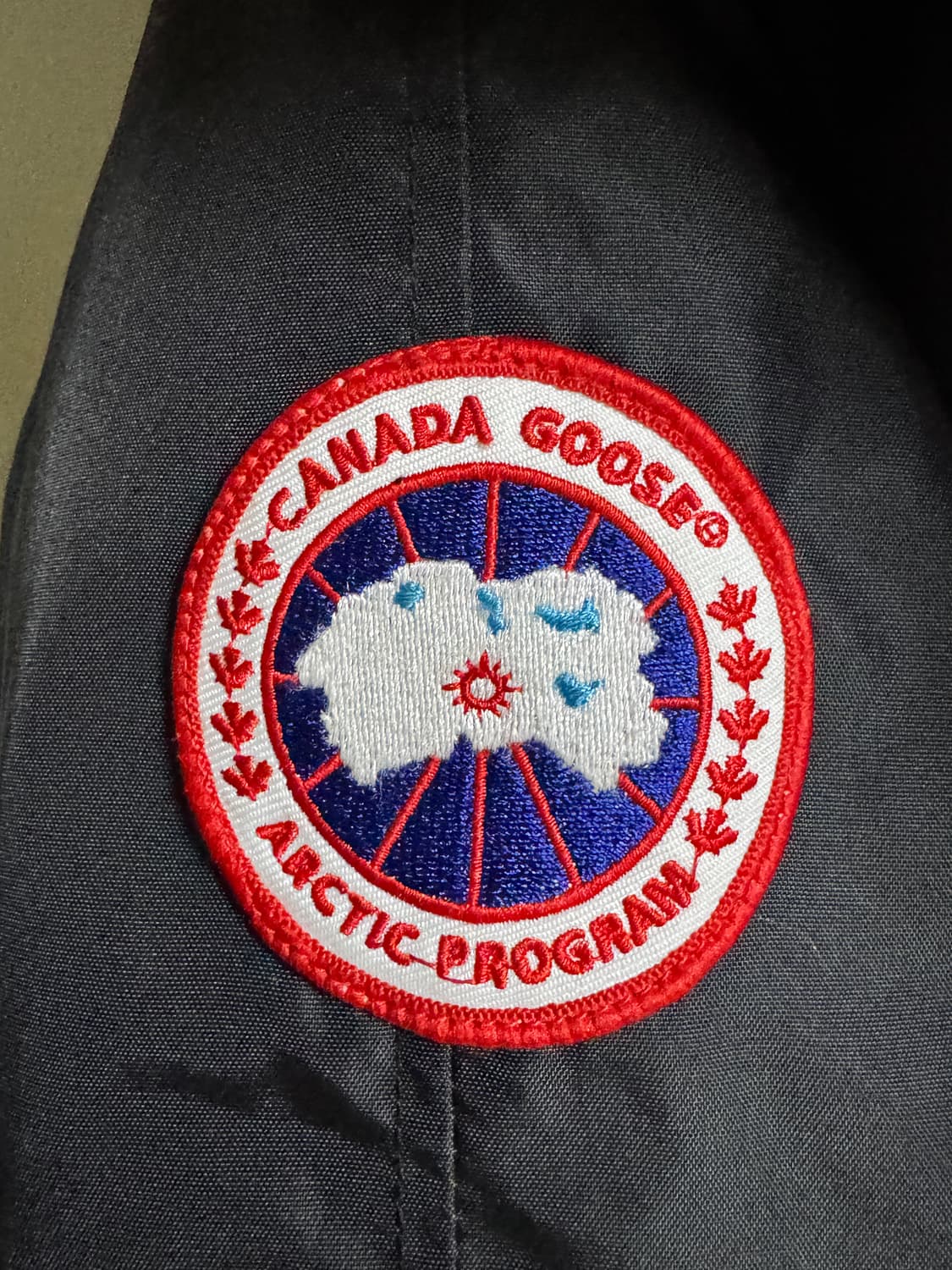 캐나다구스 칠리왁 봄버 블랙 48 상품이미지4