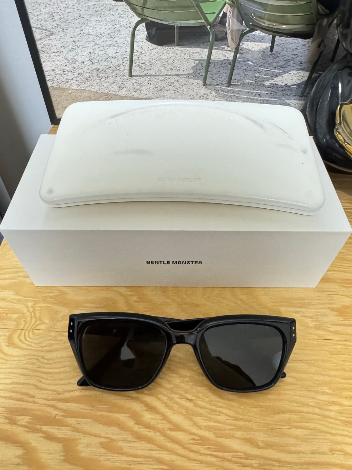 젠틀몬스터 NADA 블랙 (거의 새상품) 상품이미지3