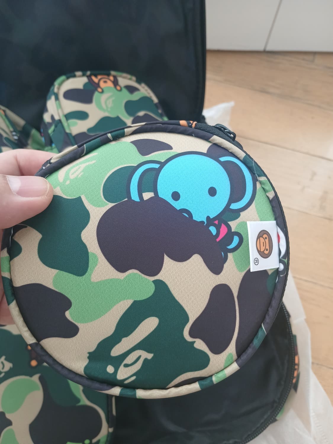 새제품 BAPE 베이프 ABC 마일로 올 프렌즈 카모 어쏠드먼트 케이스  상품이미지10