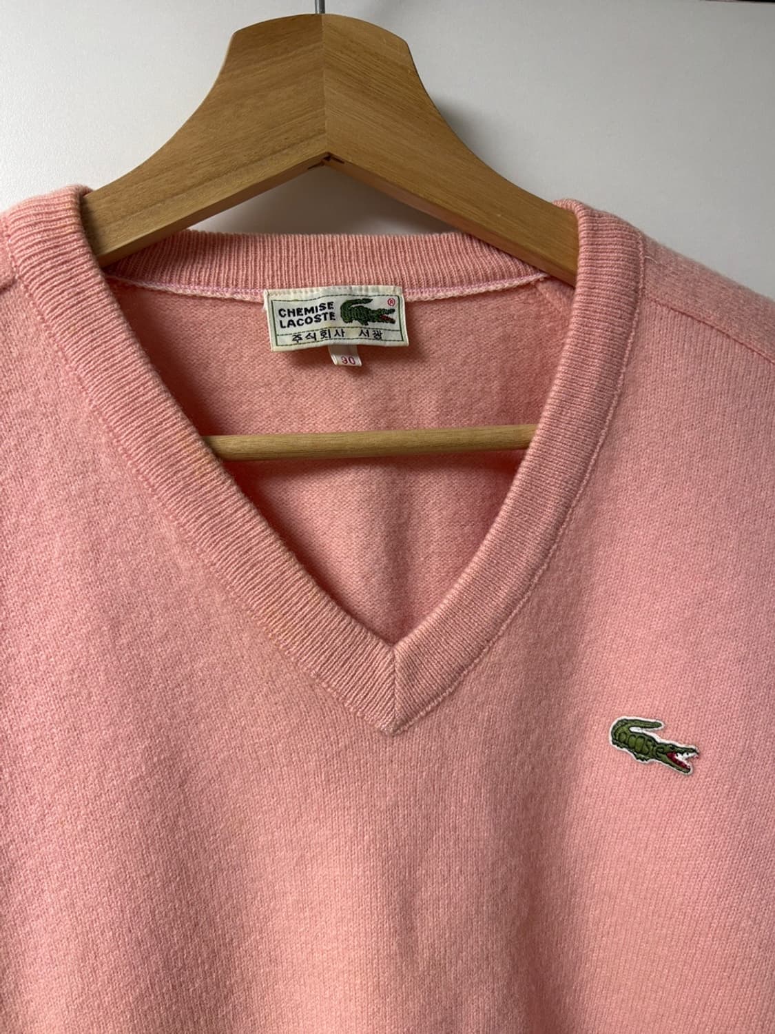 라코스테 빈티지 핑크 브이넥 니트 상품이미지3