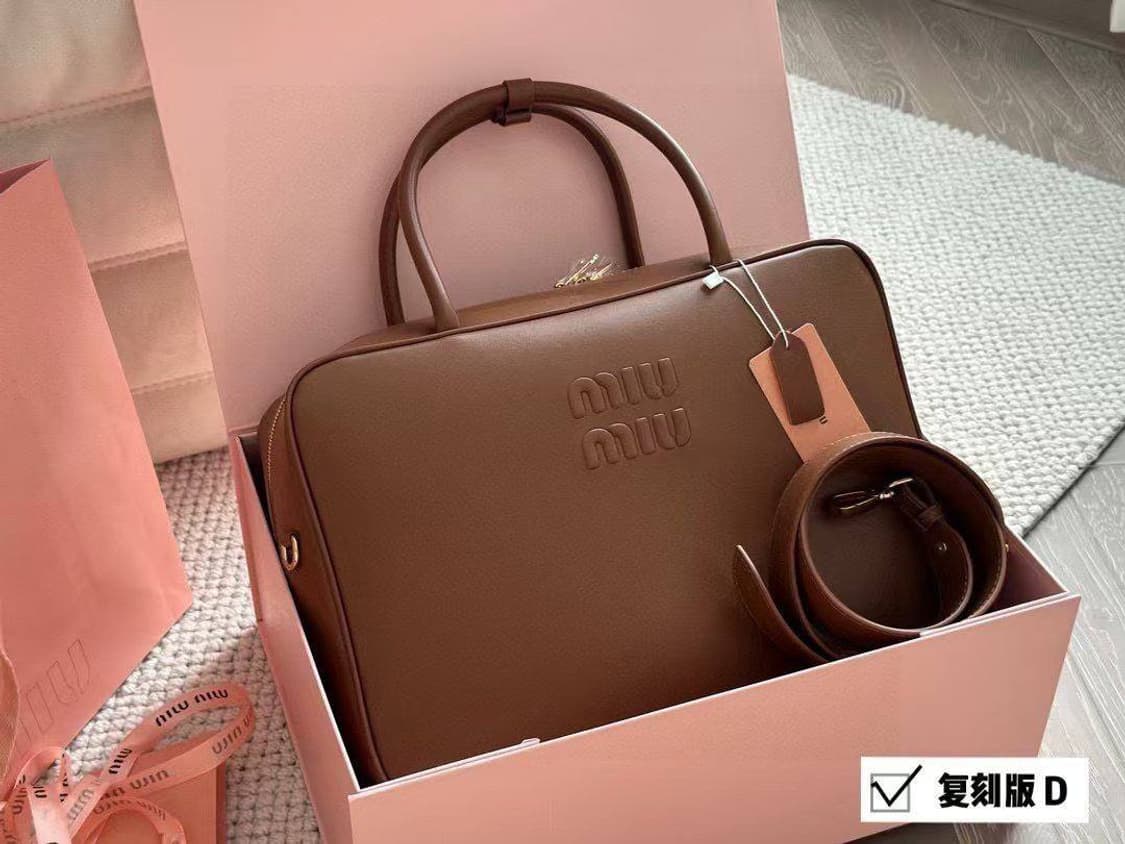 미우미우(Miu Miu) '보(Beau) 토트백 상품이미지2