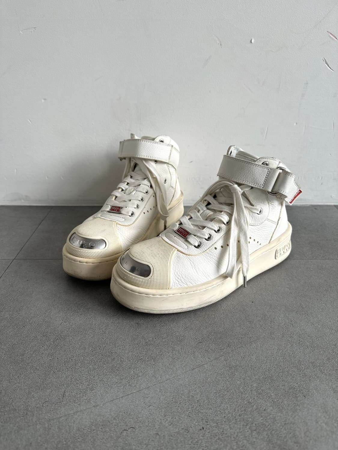 겐조 스틸토 화이트 레더 하이탑 상품이미지3
