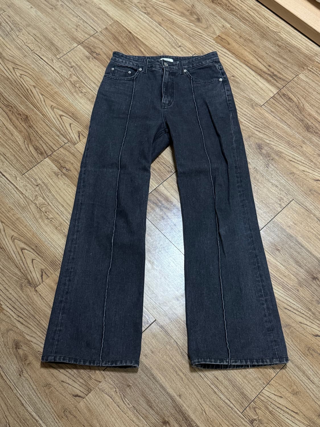 문선 핀턱 시그니처 부츠컷데님 상품이미지1