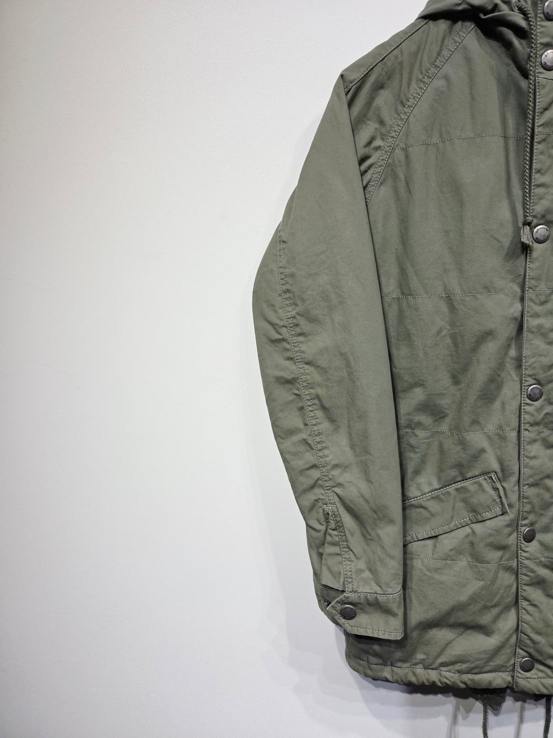 아디다스 오리지널스 패딩 피쉬테일 파카 야상 자켓 상품이미지3