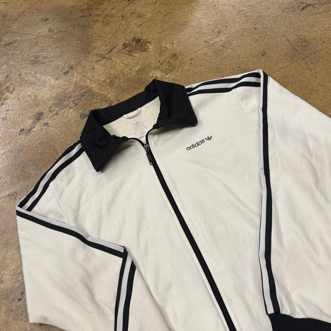 아디다스 흰검 화이트 블랙 베켄바우어 트랙탑 져지 상품이미지1