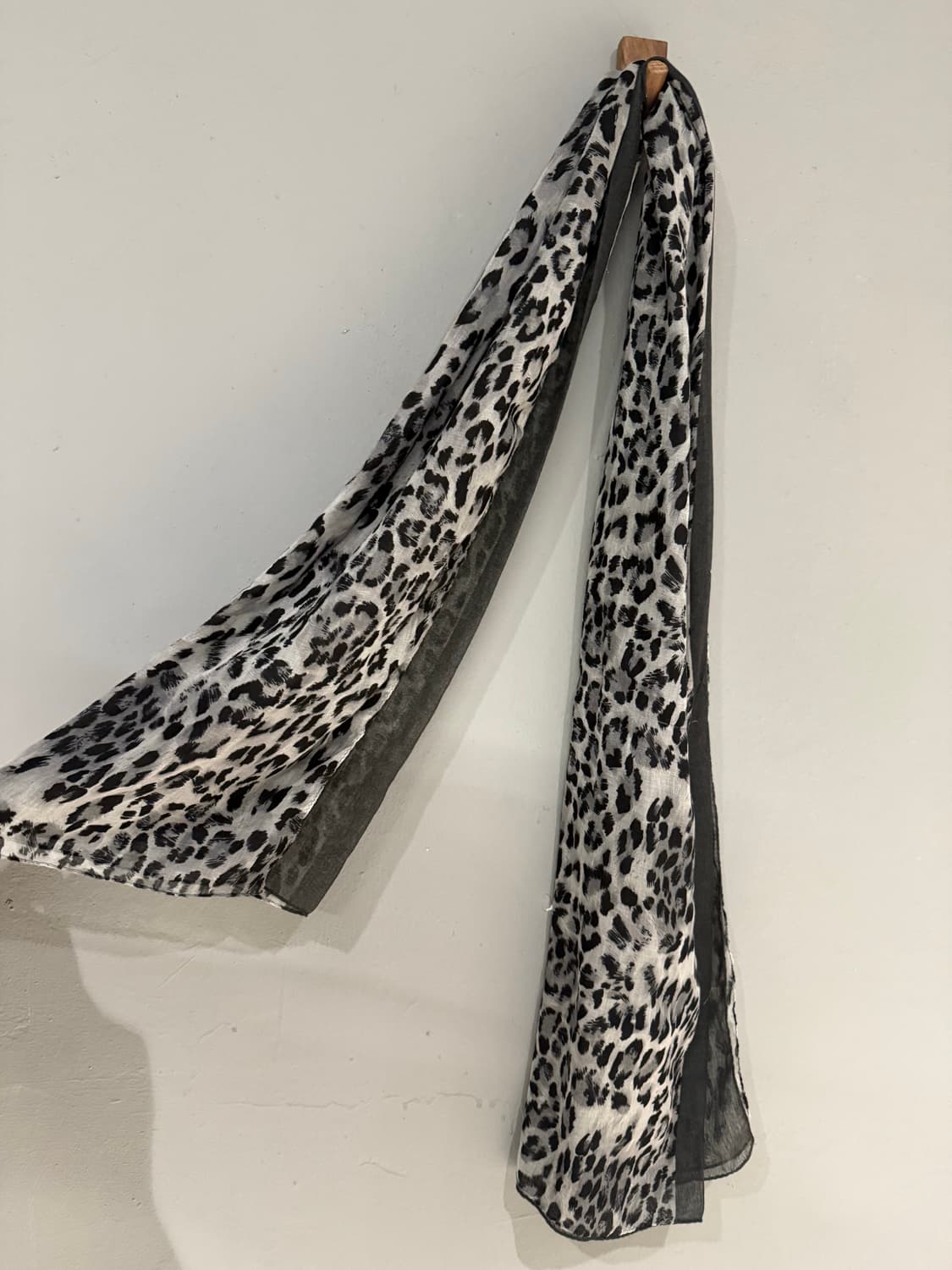 Leopard pattern scarf  상품이미지2