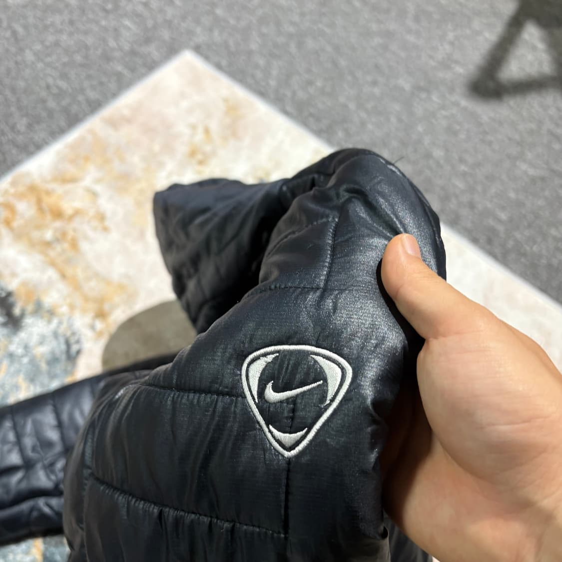 나이키 인터밀란 유광 후드 경량패딩 상품이미지10