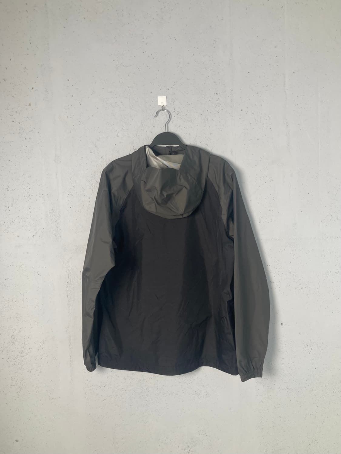 파타고니아 토렌쉘 3L 풀오버 (M) 새상품급 상품이미지8