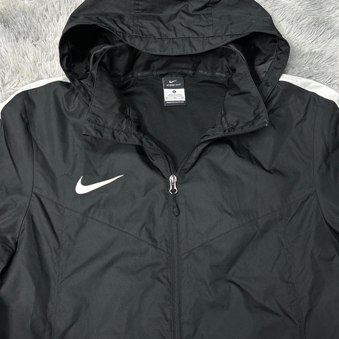 나이키 스우시 스톰핏 블랙 후드 바람막이 XL 상품이미지2