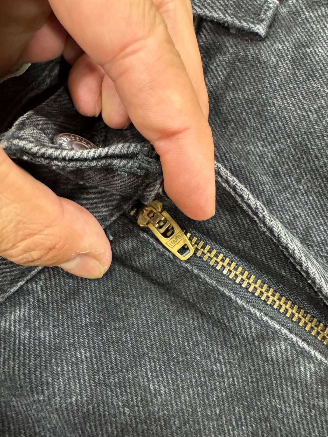 [Levis]리바이스 550 워싱 흑청 데님 (34-34) 상품이미지4