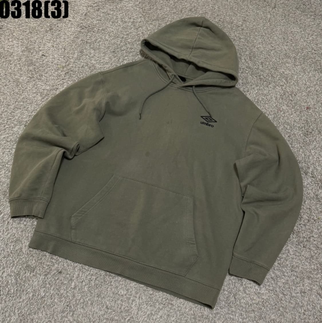 엄브로 후드티 상품이미지1