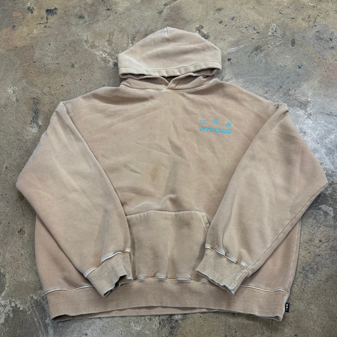 아이앱스튜디오 카멜 베이지 민트 로고 후드티 상품이미지2