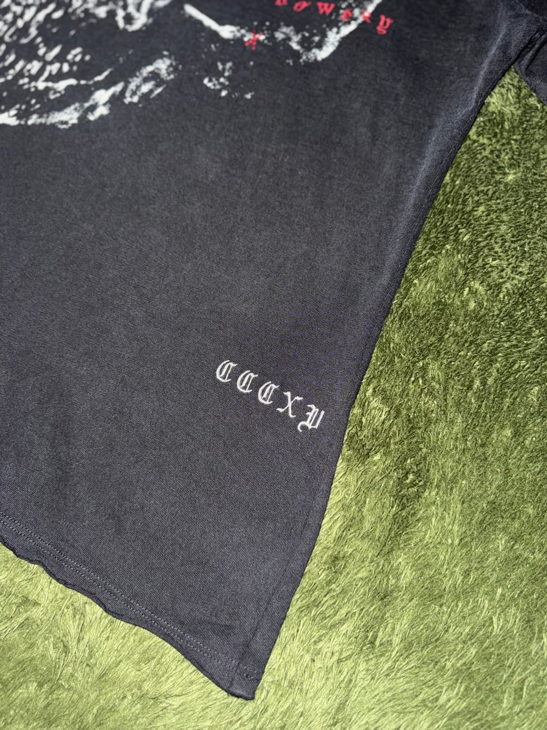 [XL] 존 바바토스 보워리 스컬 엠브로이더리 사틴 스티치 티셔츠 상품이미지5