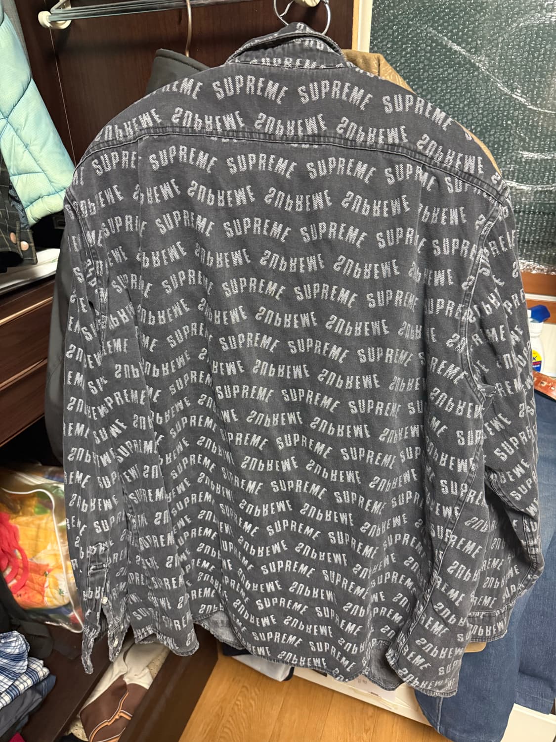 [XL] 슈프림 22ss 아크 자카드 데님셔츠 블랙 상품이미지3