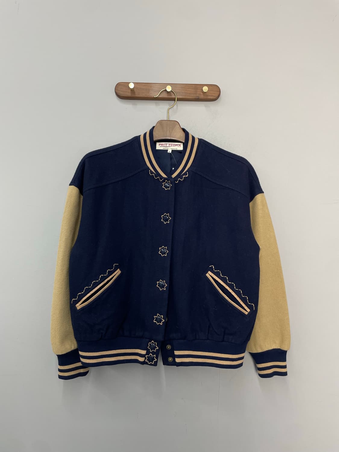 프리피플 배색 바시티 봄버 자켓 H2649 상품이미지2
