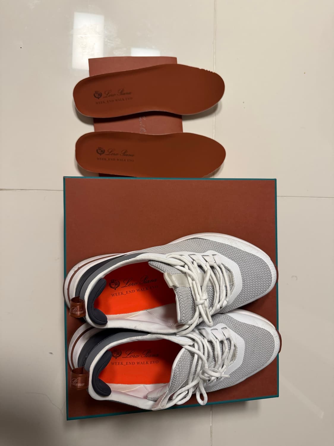 로로피아나 위크엔드 스미커즈39 상품이미지5